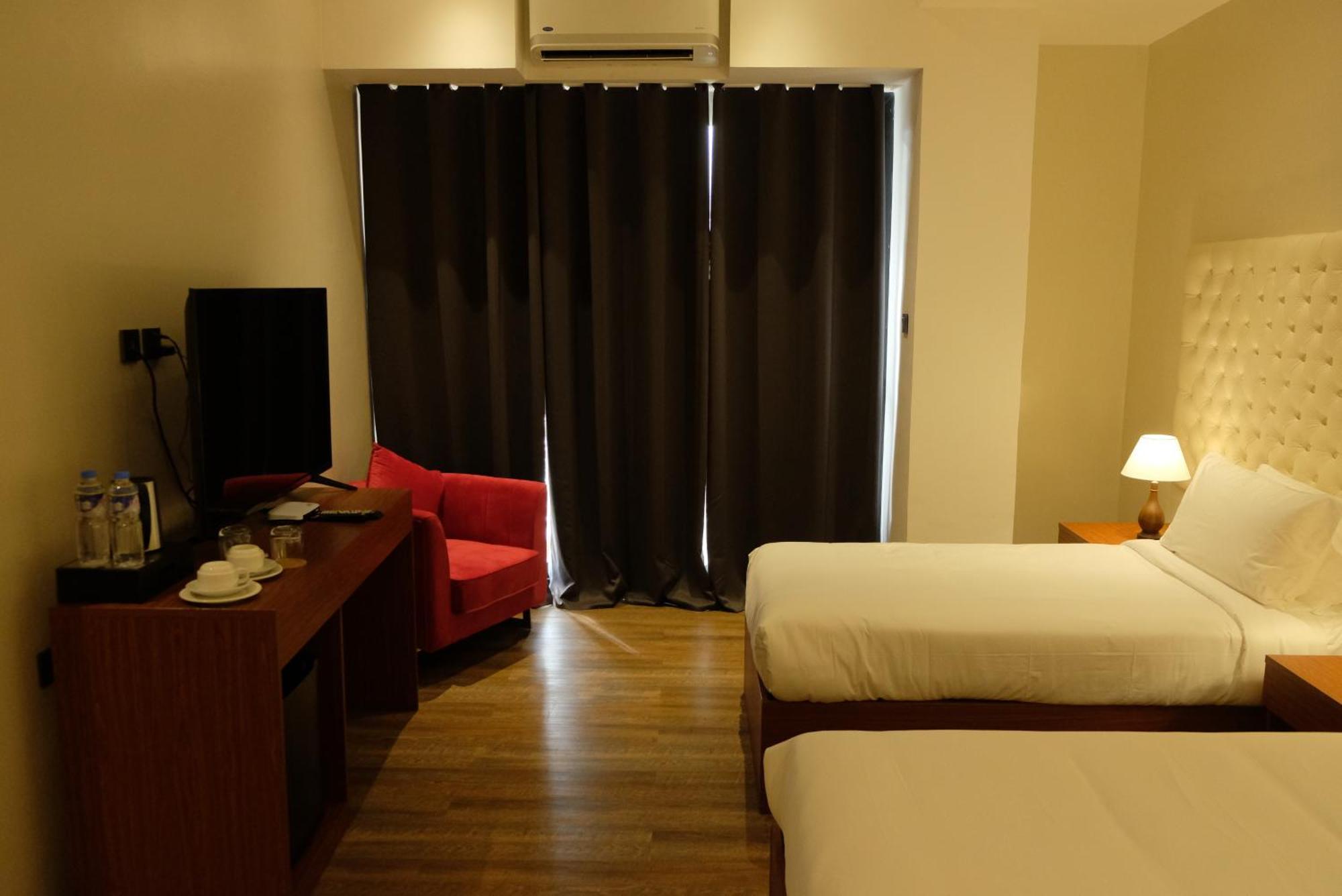 Villa Isabel Hotel Sorsogon Ngoại thất bức ảnh