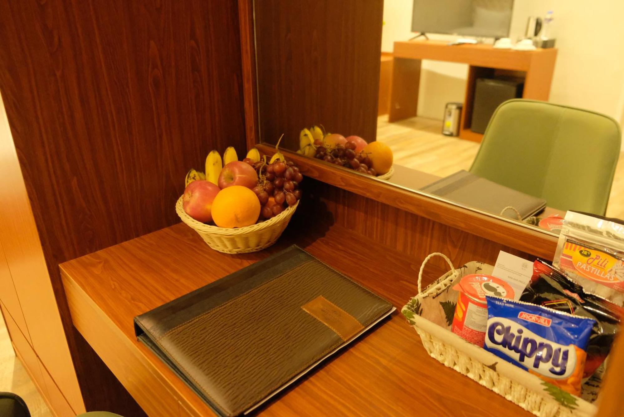 Villa Isabel Hotel Sorsogon Ngoại thất bức ảnh