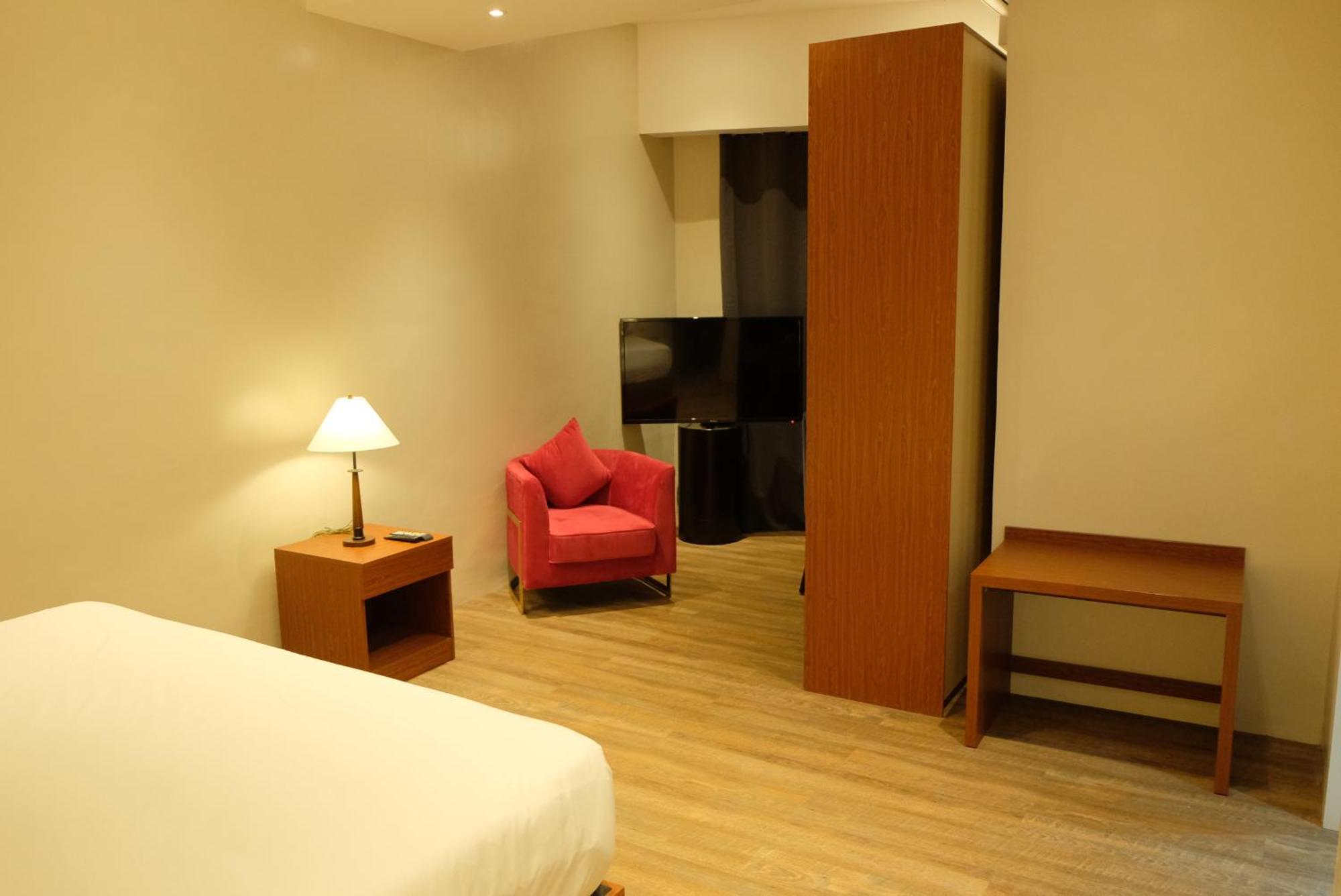 Villa Isabel Hotel Sorsogon Ngoại thất bức ảnh